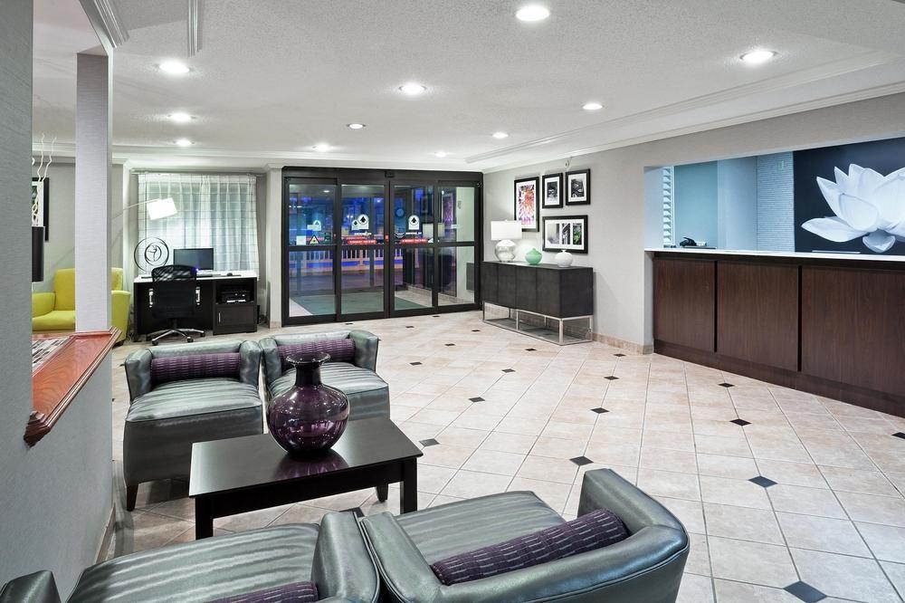 La Quinta By Wyndham Cleveland Macedonia Hotell Eksteriør bilde